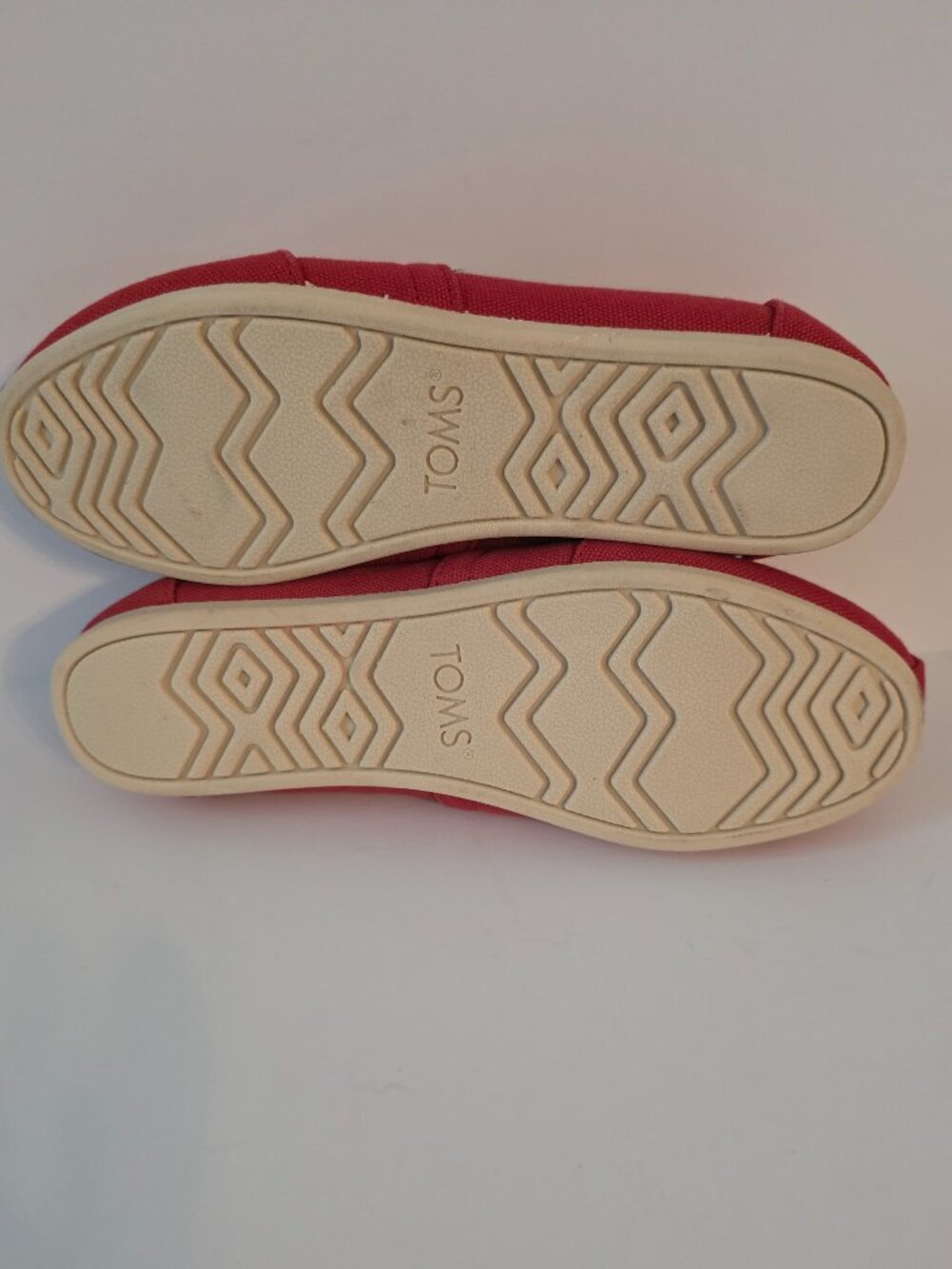TOMS Classic Alpargata Canvas Women's Slip-Ons, Size 5 - Picture 5 of 5
